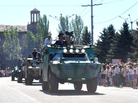 Военный парад Горловка