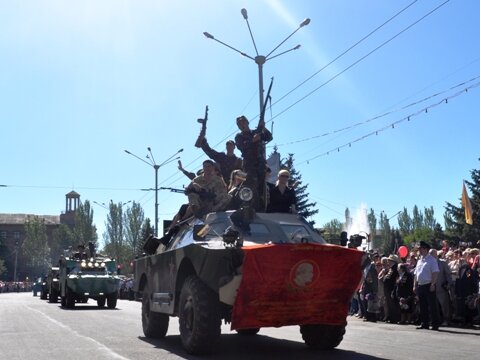 Военный парад Горловка